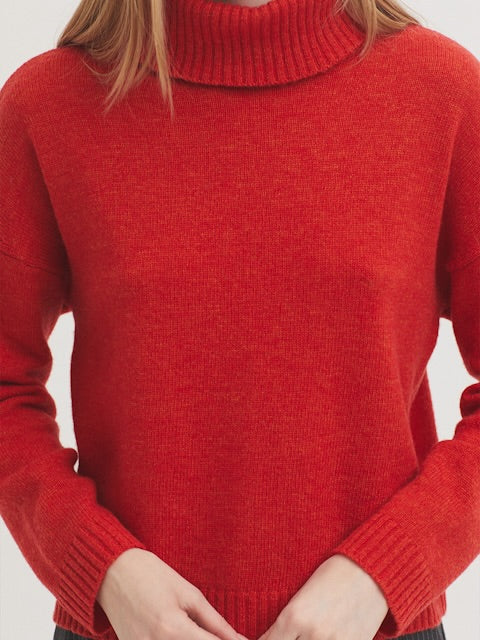 Pullover de lana pe gat, Nice Things