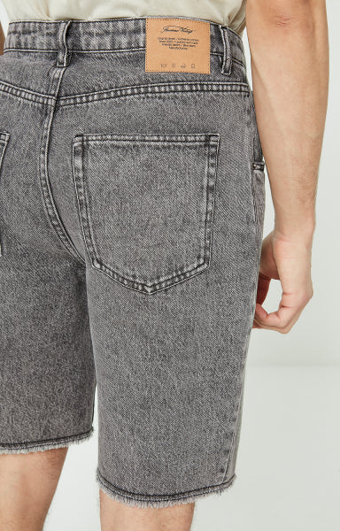 
                
                    Load image into Gallery viewer, Pantaloni scurti barbati, jeans, American Vintage
                
            